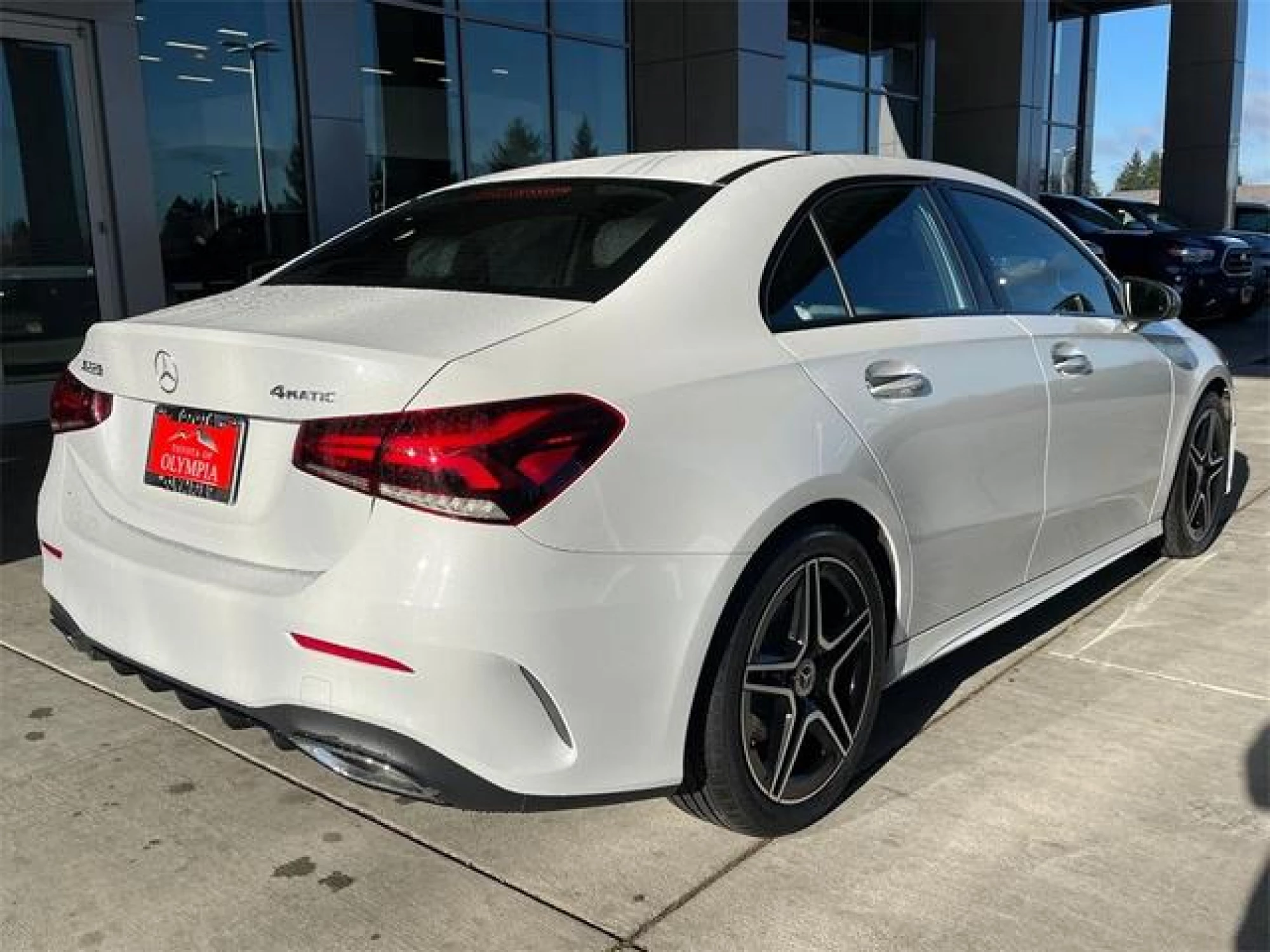 2022 Mercedes-Benz A-Class A 220 4MATIC