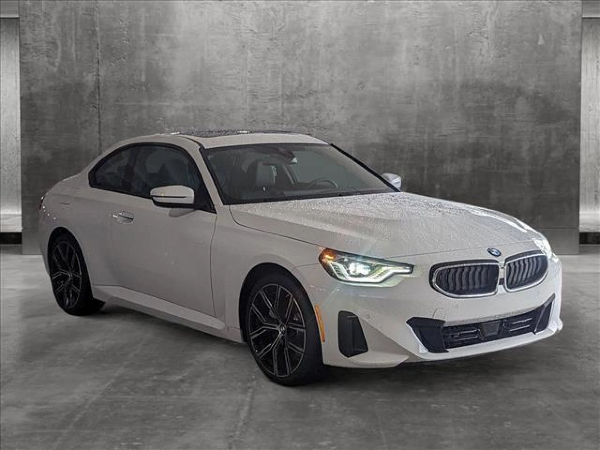 2023 BMW 230 i xDrive