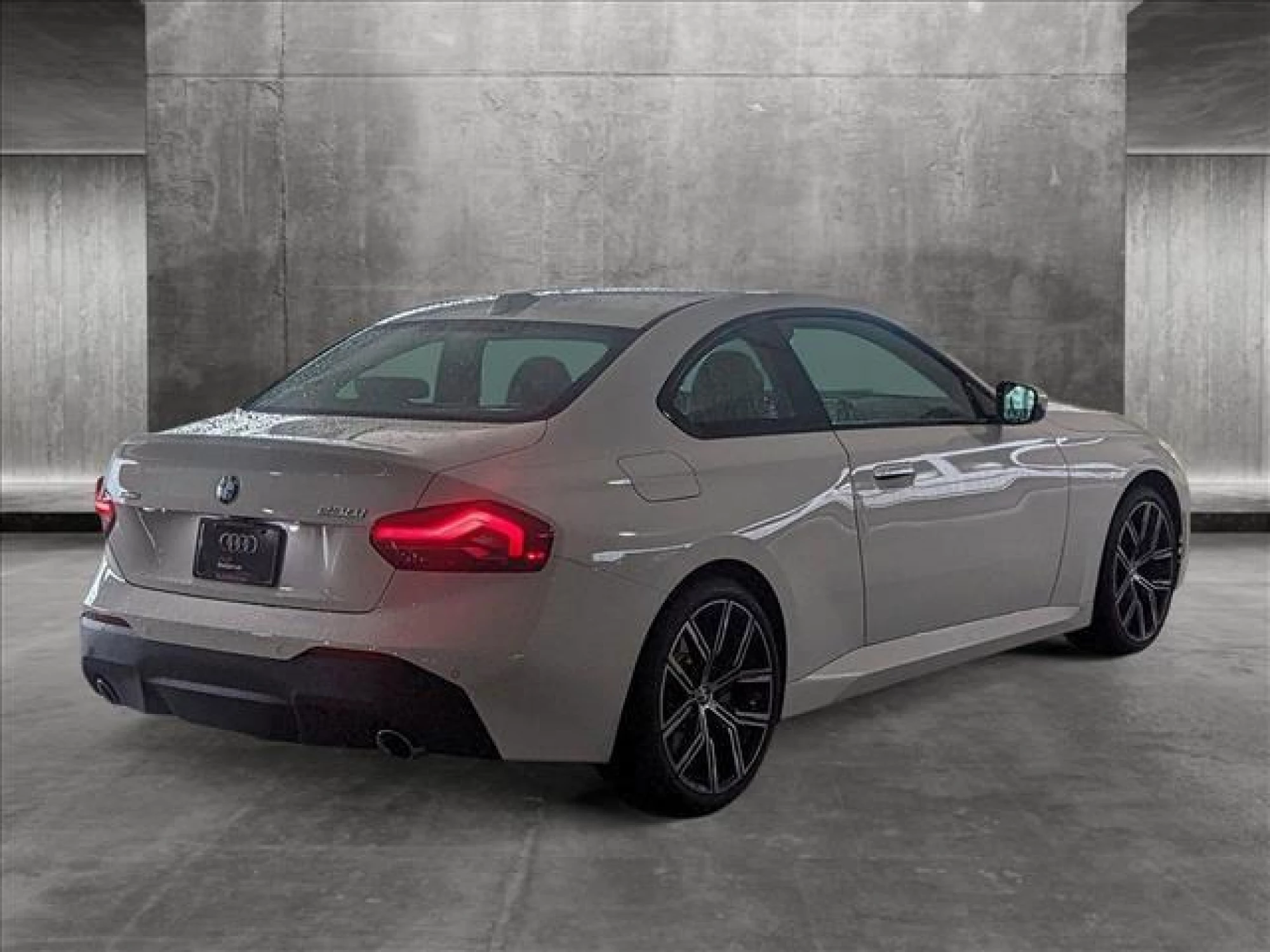 2023 BMW 230 i xDrive