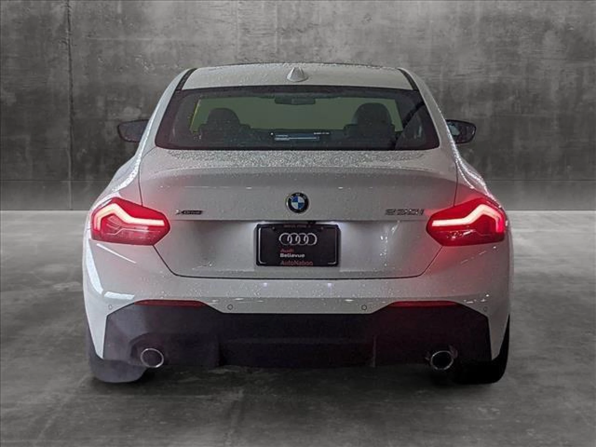 2023 BMW 230 i xDrive