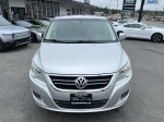 2012 Volkswagen Routan SE