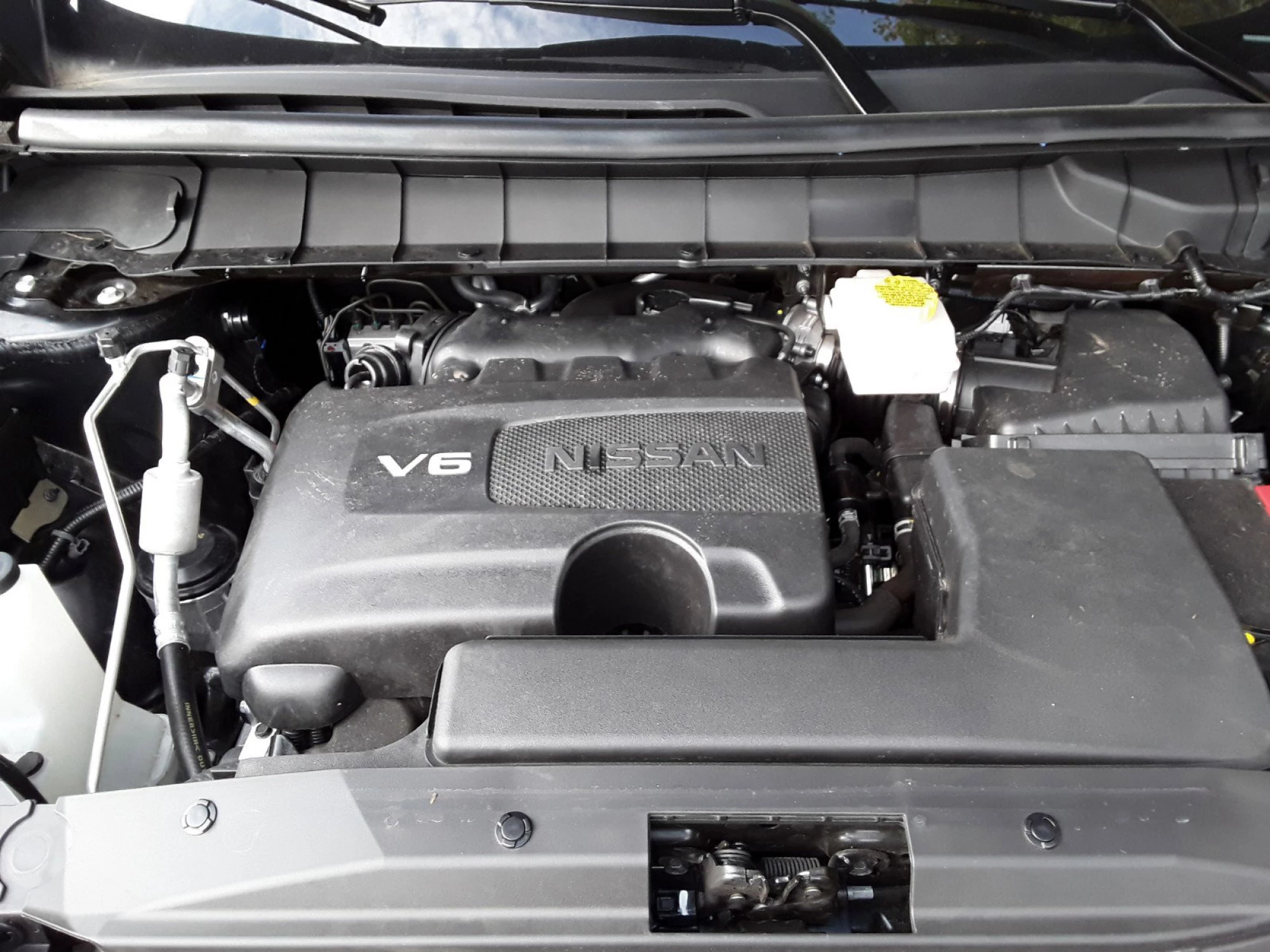 2022 Nissan Pathfinder SV 2WD