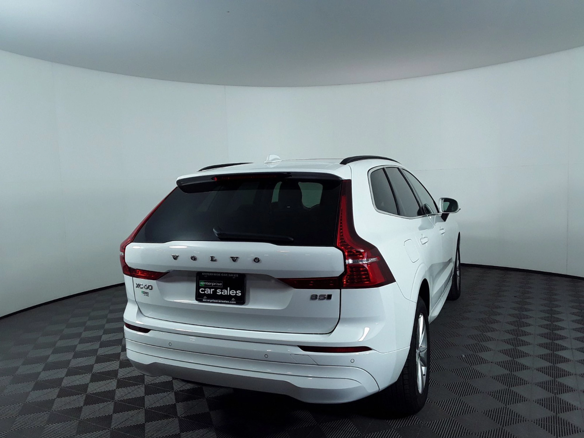 2022 Volvo XC60 B5 AWD Momentum