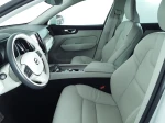 2022 Volvo XC60 B5 AWD Momentum