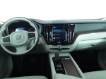 2022 Volvo XC60 B5 AWD Momentum