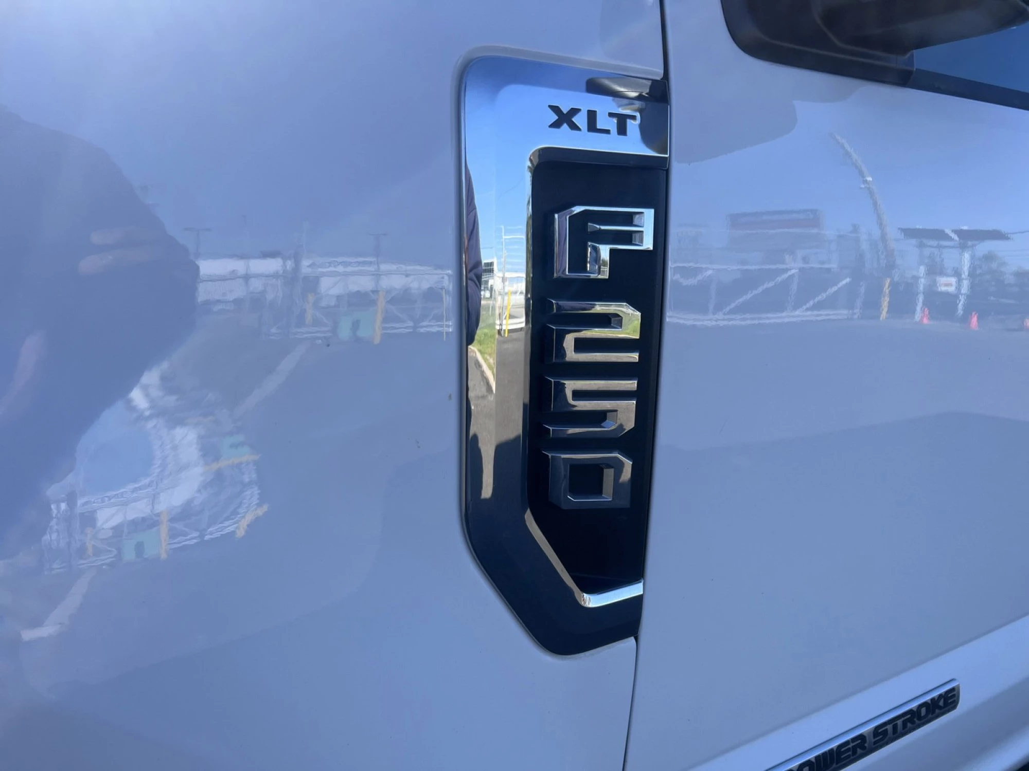 2022 Ford Super Duty F-250 SRW XLT 4WD Crew Cab 8' Box