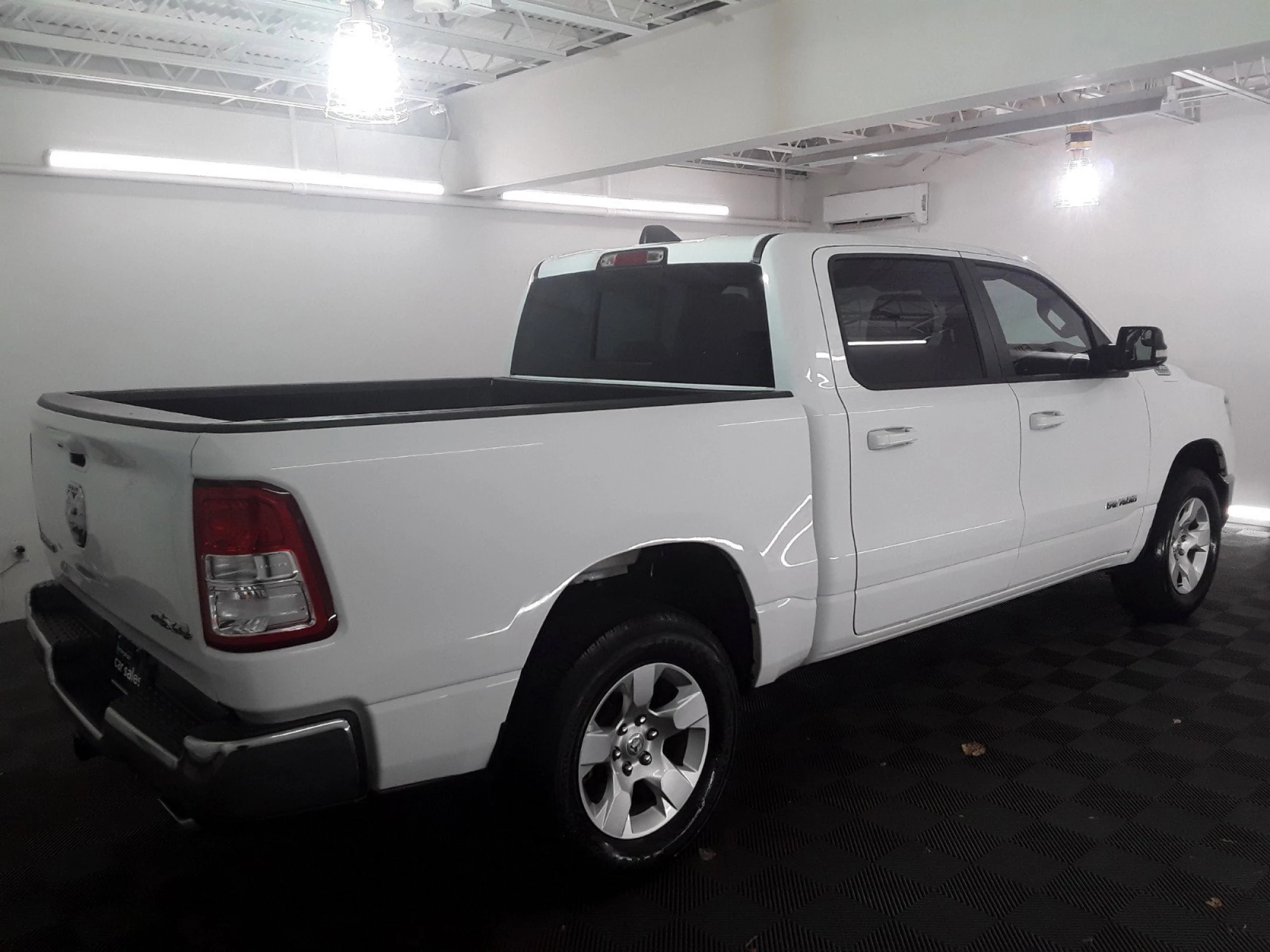 2021 RAM 1500 BIG Horn 4X4 Crew Cab 5'7" Box