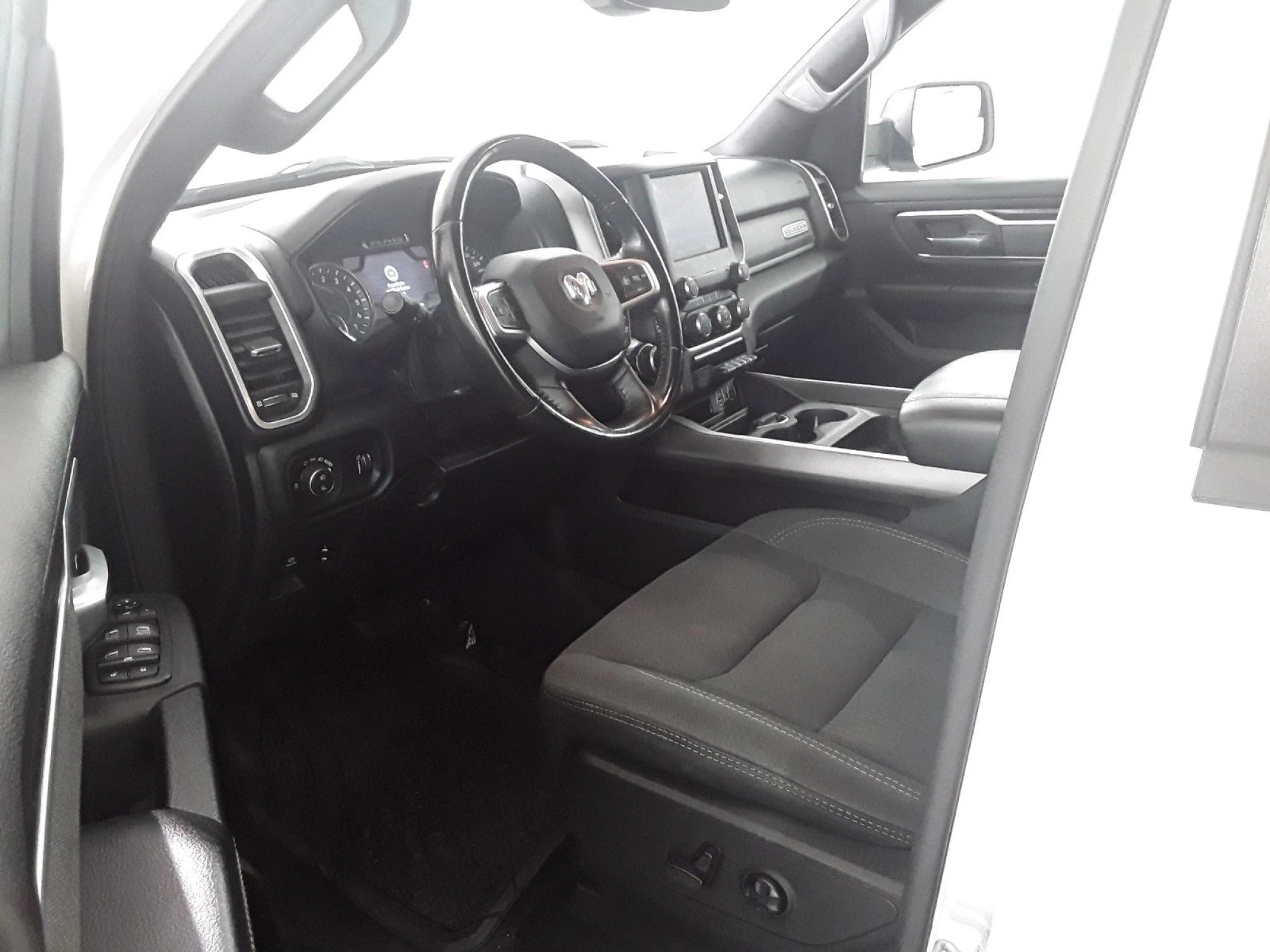 2021 RAM 1500 BIG Horn 4X4 Crew Cab 5'7" Box