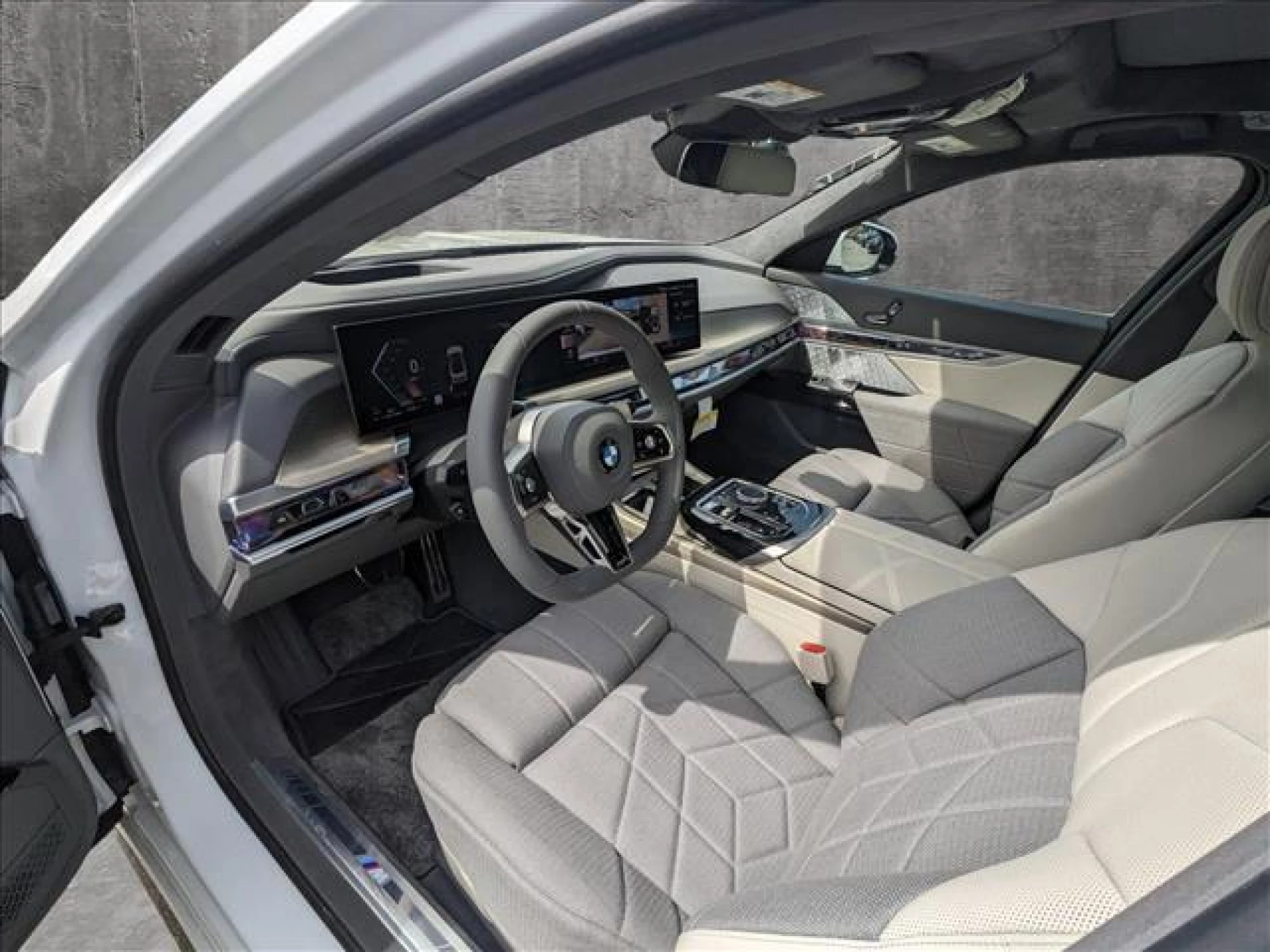 2023 BMW 760 760i xDrive