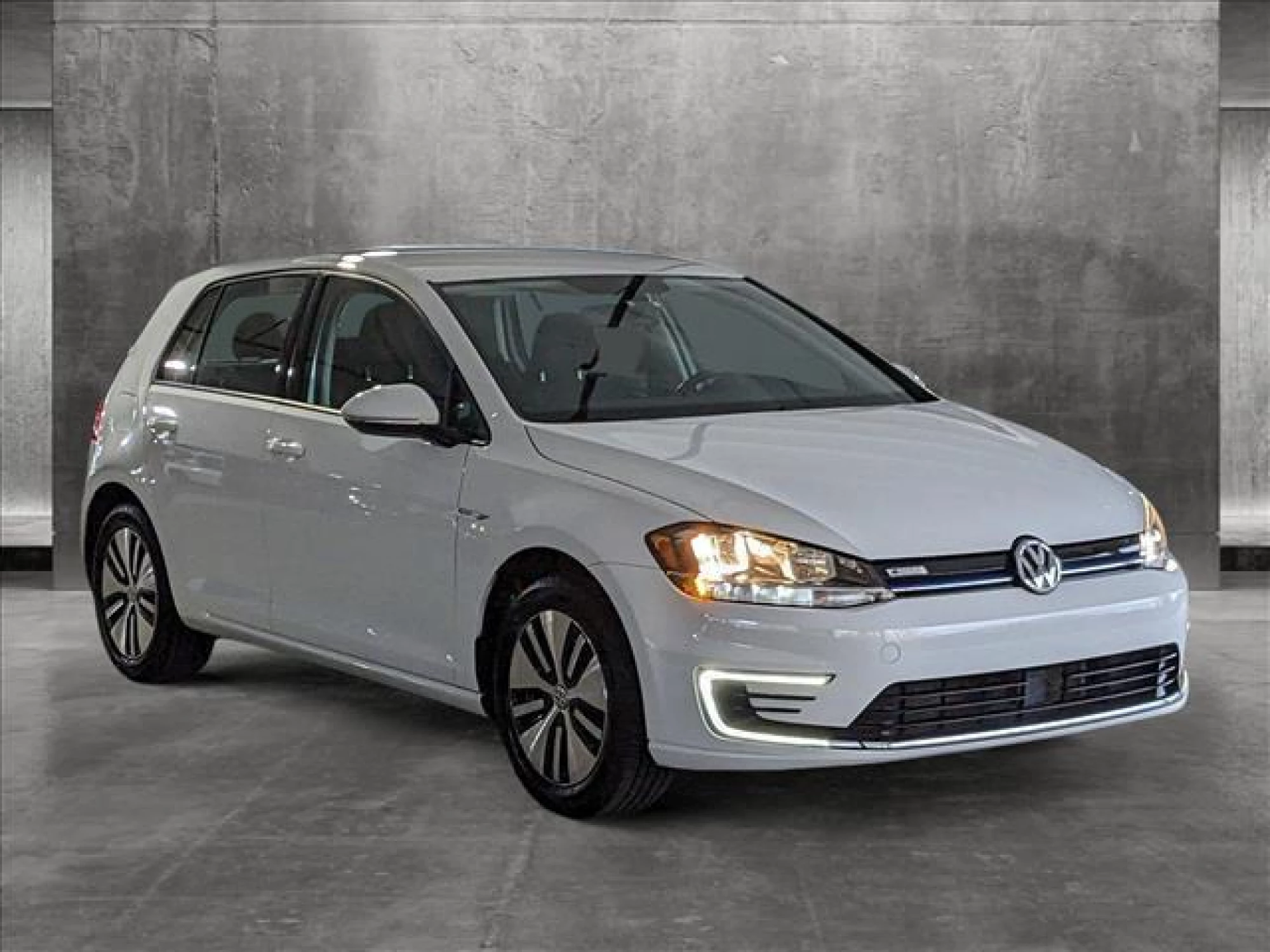 2019 Volkswagen e-Golf SE