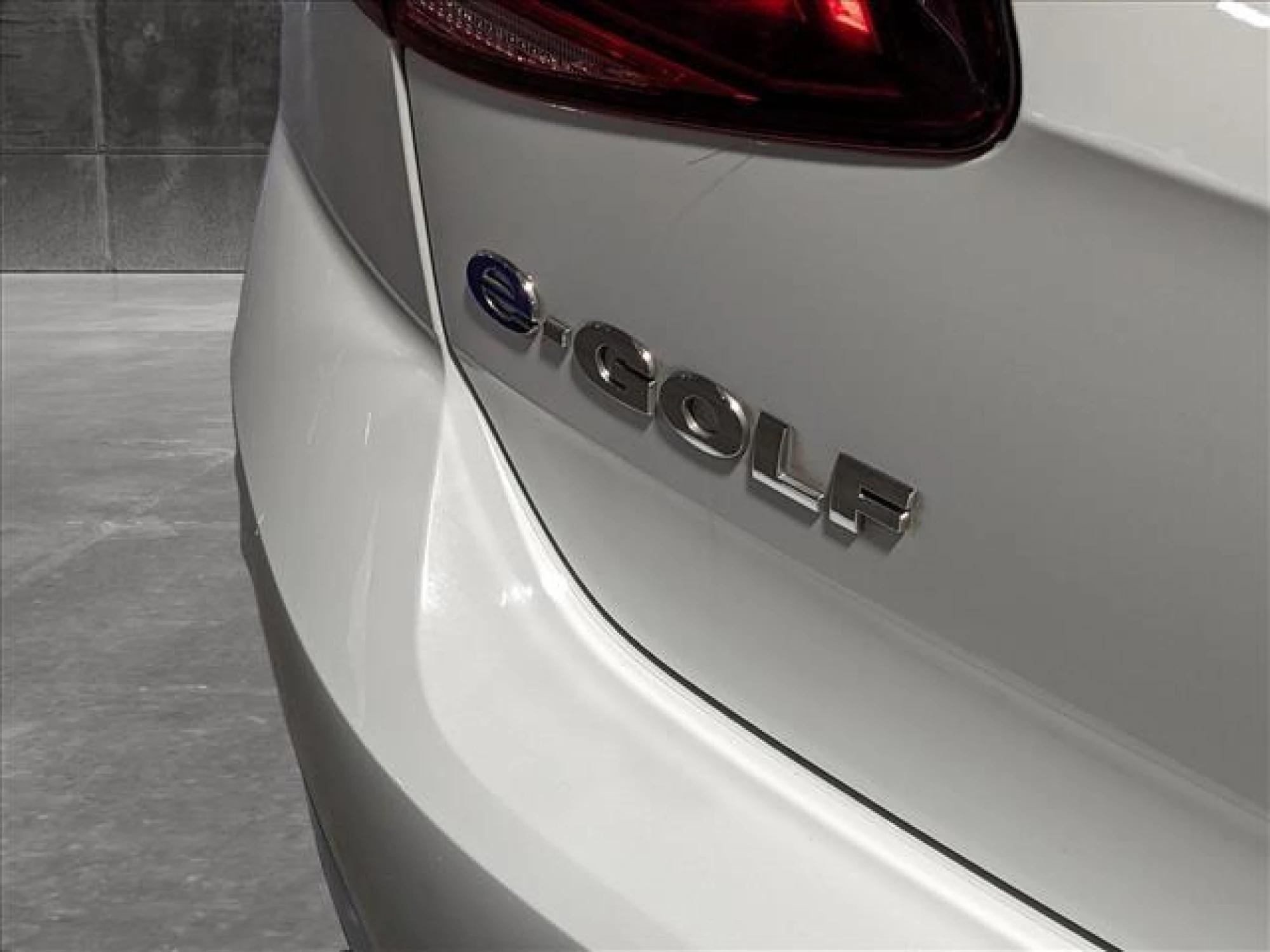 2019 Volkswagen e-Golf SE