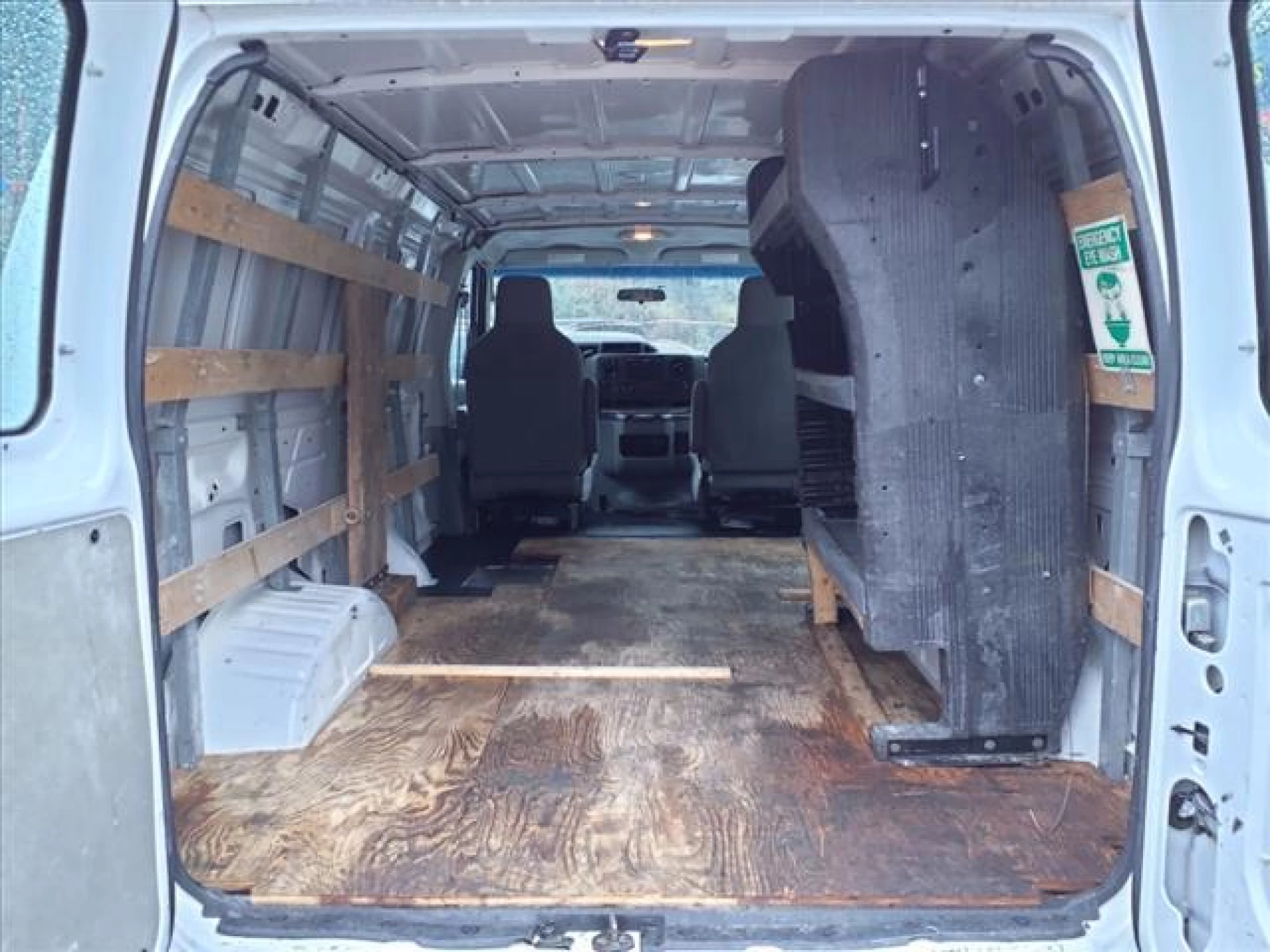 2013 Ford E250 Cargo