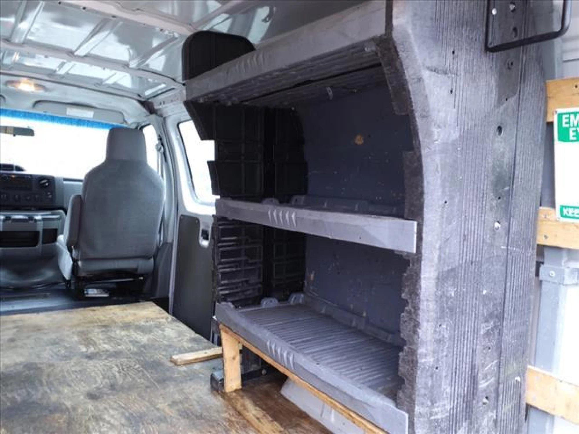 2013 Ford E250 Cargo