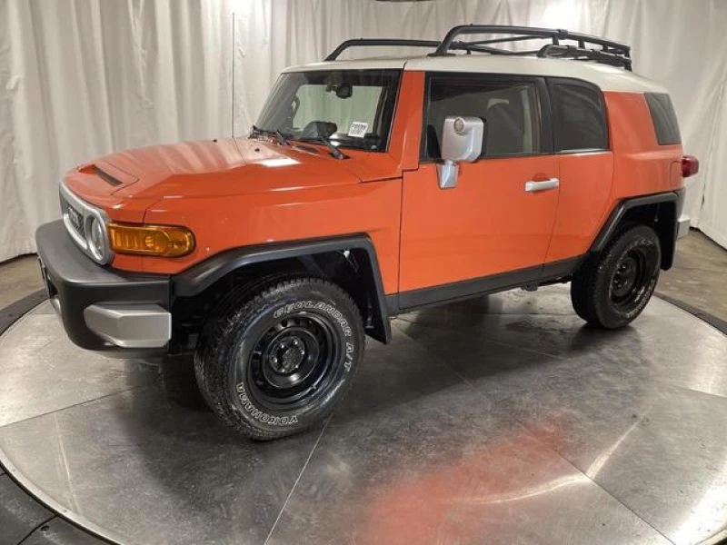 2014 Toyota FJ Cruiser Base