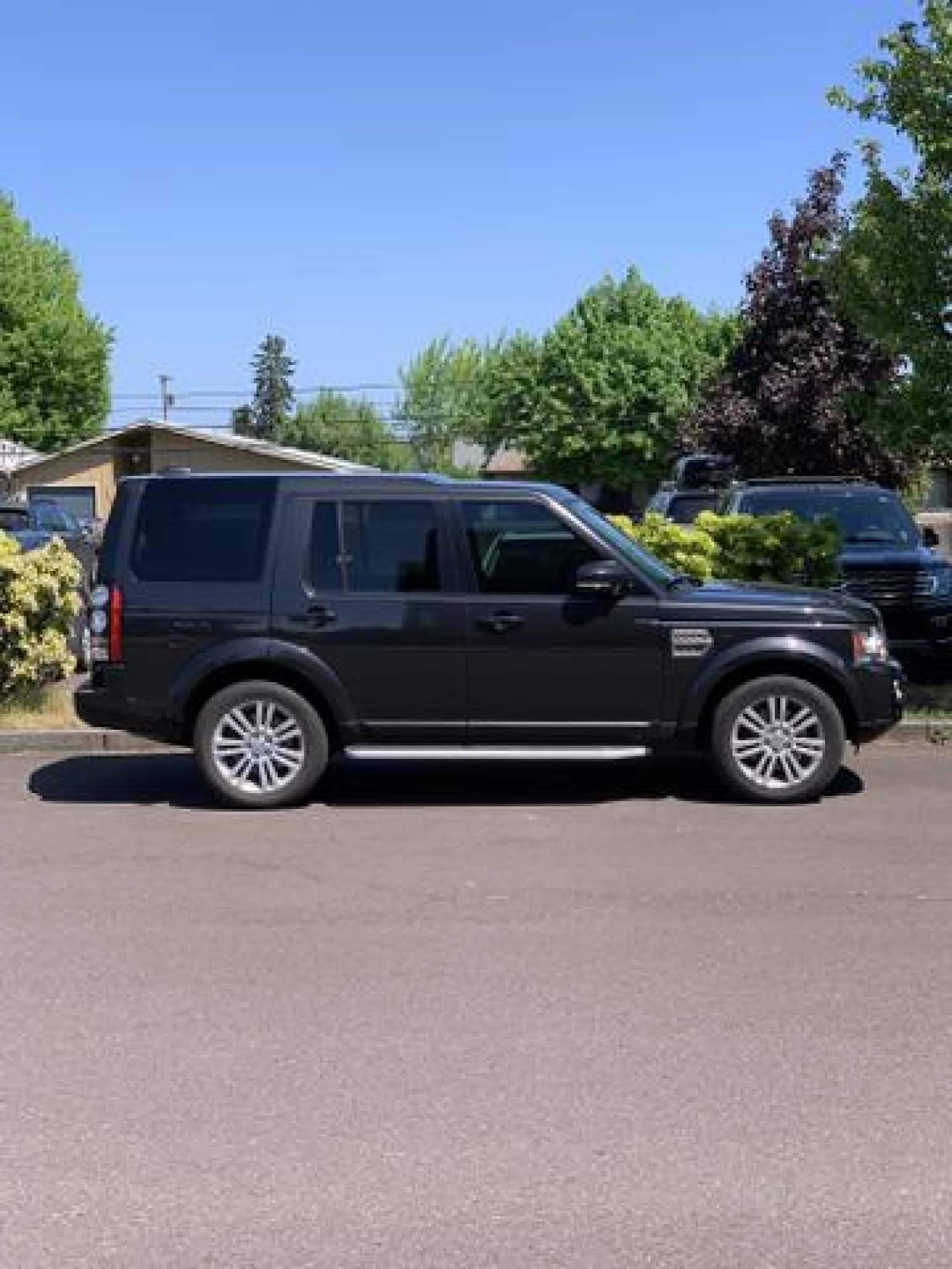 2015 Land Rover LR4 Lux