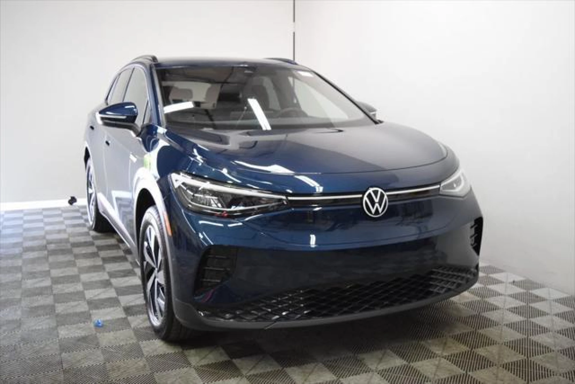 2023 Volkswagen ID.4 Pro