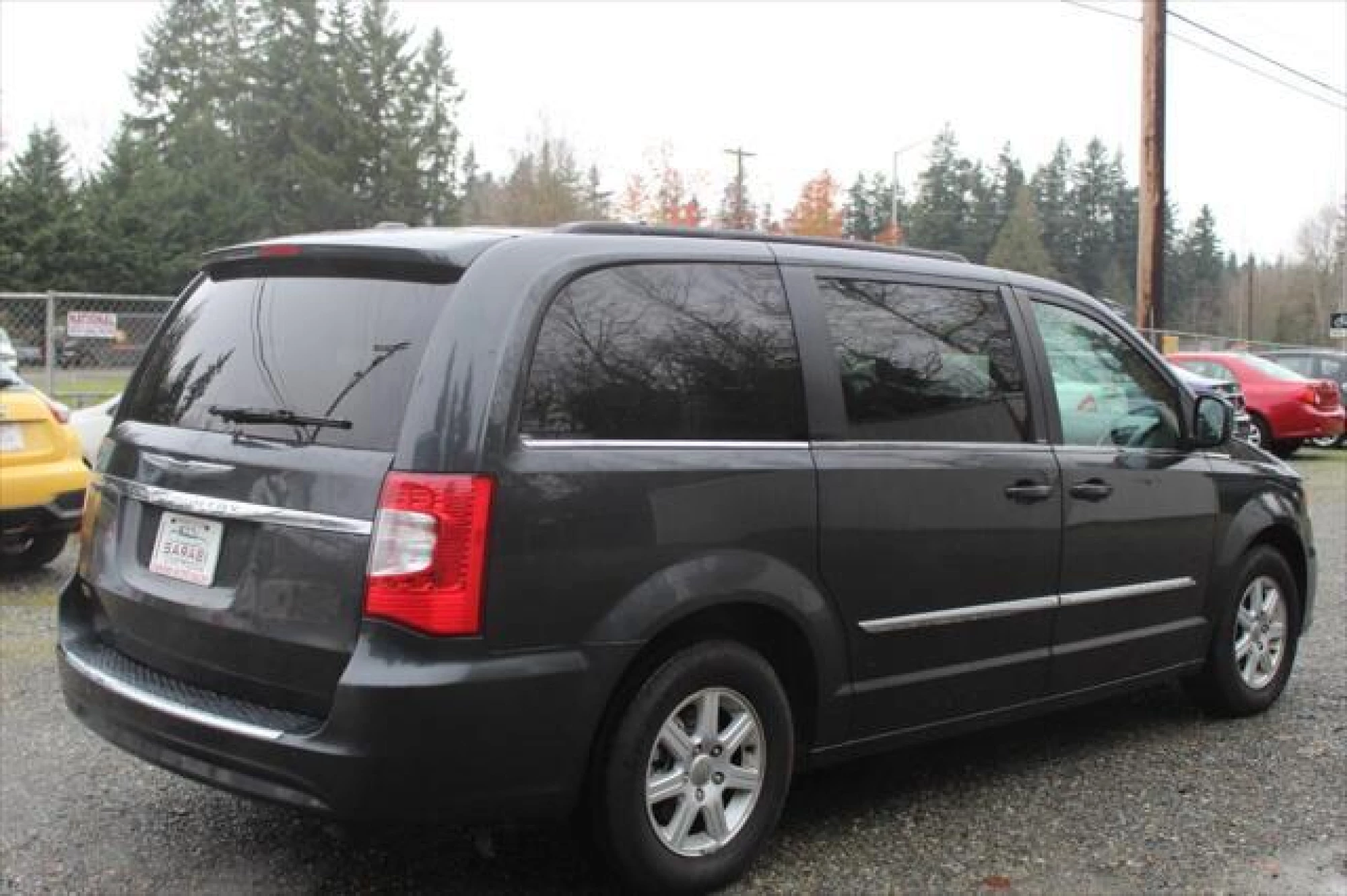 2012 Chrysler Town & Country Touring