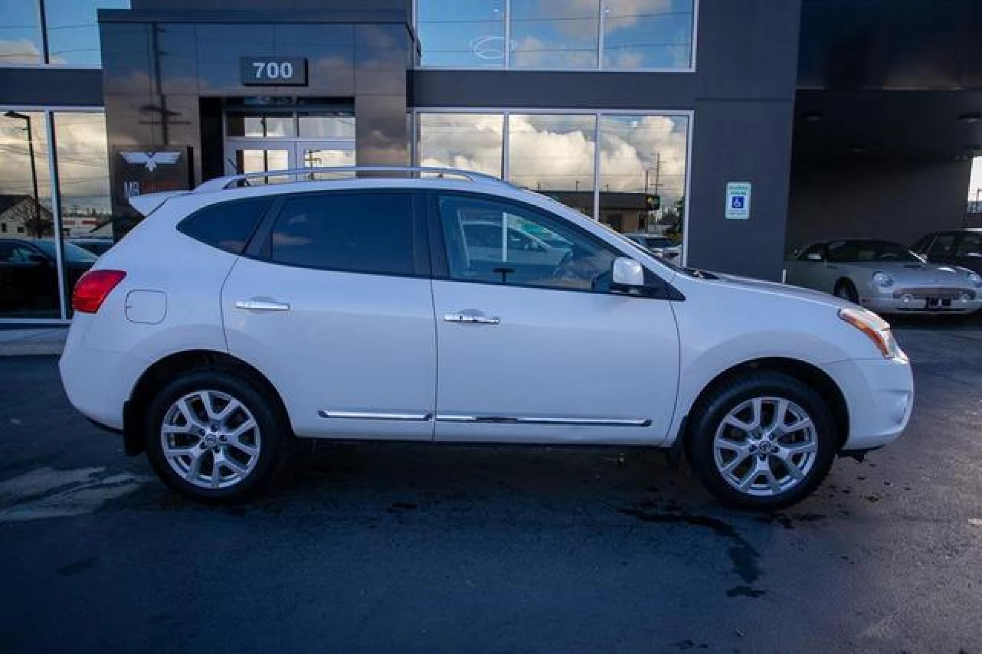 2012 Nissan Rogue SV w/SL Pkg