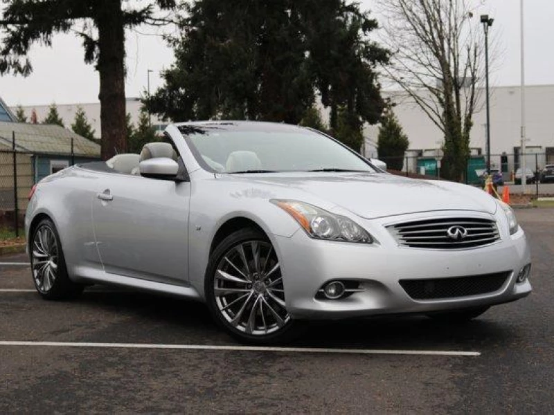 2014 INFINITI Q60 Base