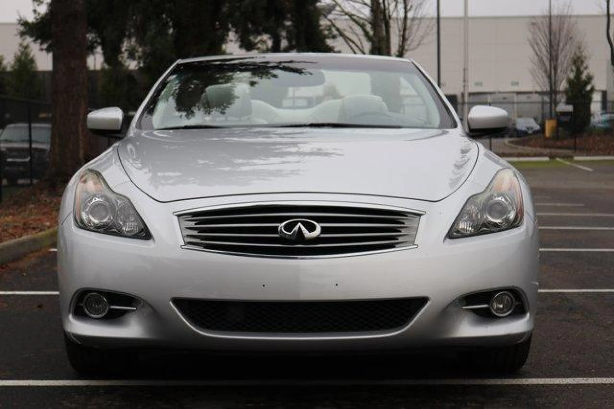 2014 INFINITI Q60 Base