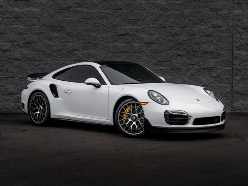 2016 Porsche 911 Turbo S