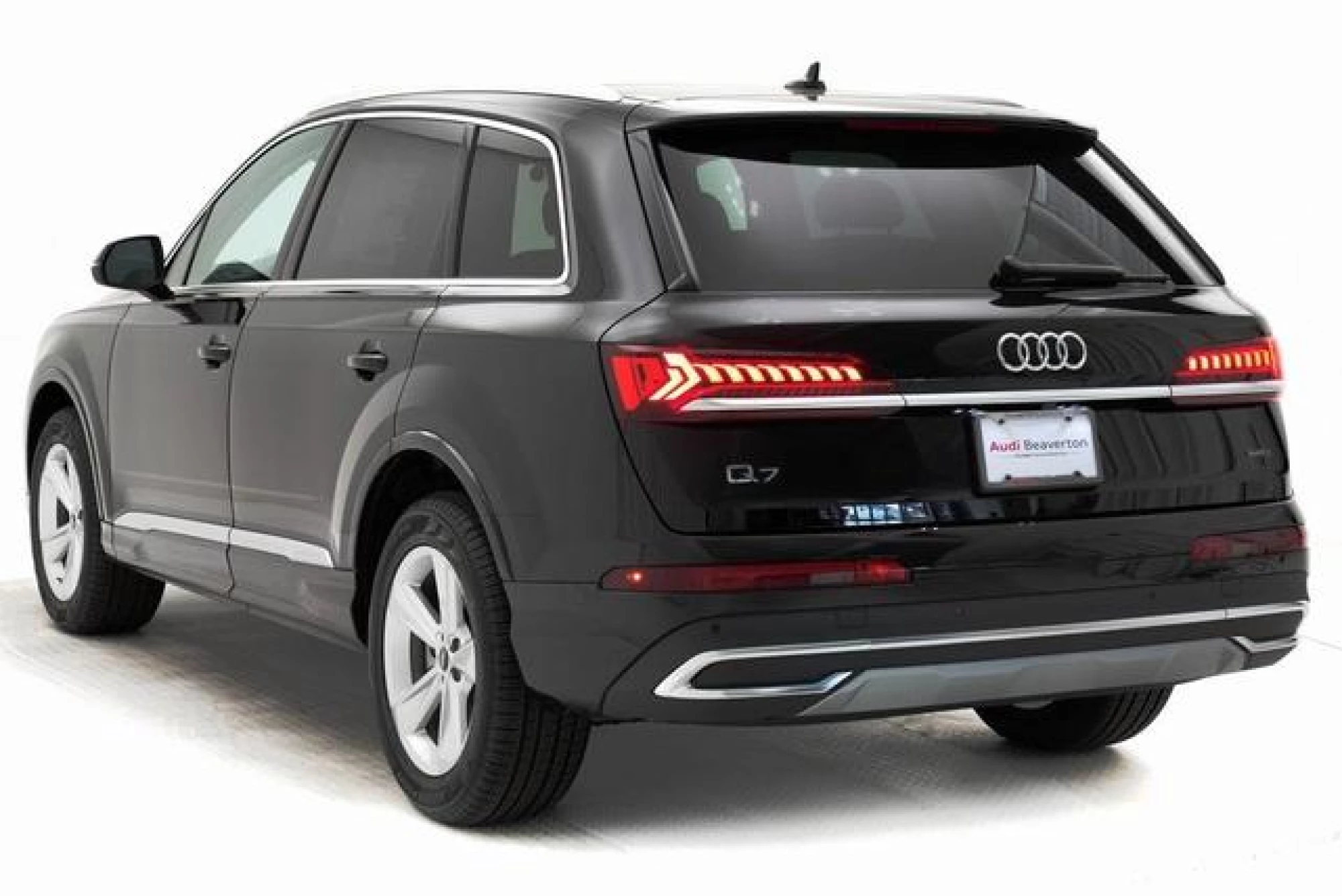 2023 Audi Q7 55 Premium