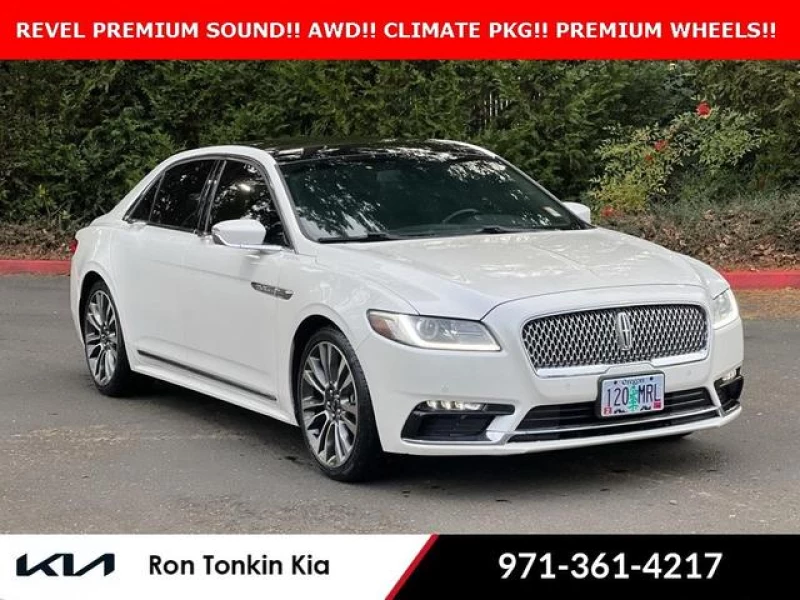 2017 Lincoln Continental Select