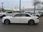 2017 Lincoln Continental Select
