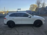 2016 Porsche Cayenne Base