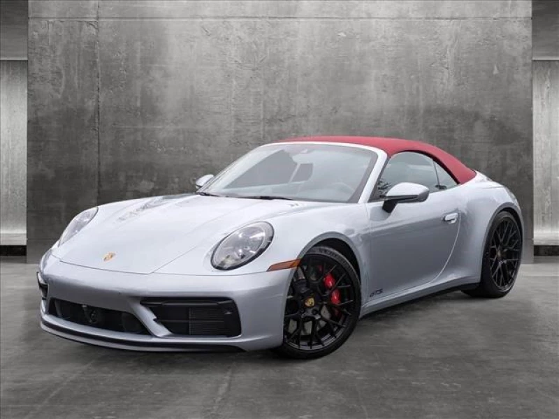 2022 Porsche 911 Carrera 4 GTS