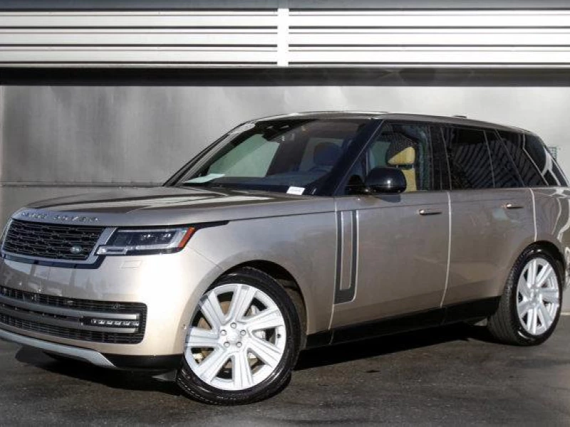 2023 Land Rover Range Rover SE