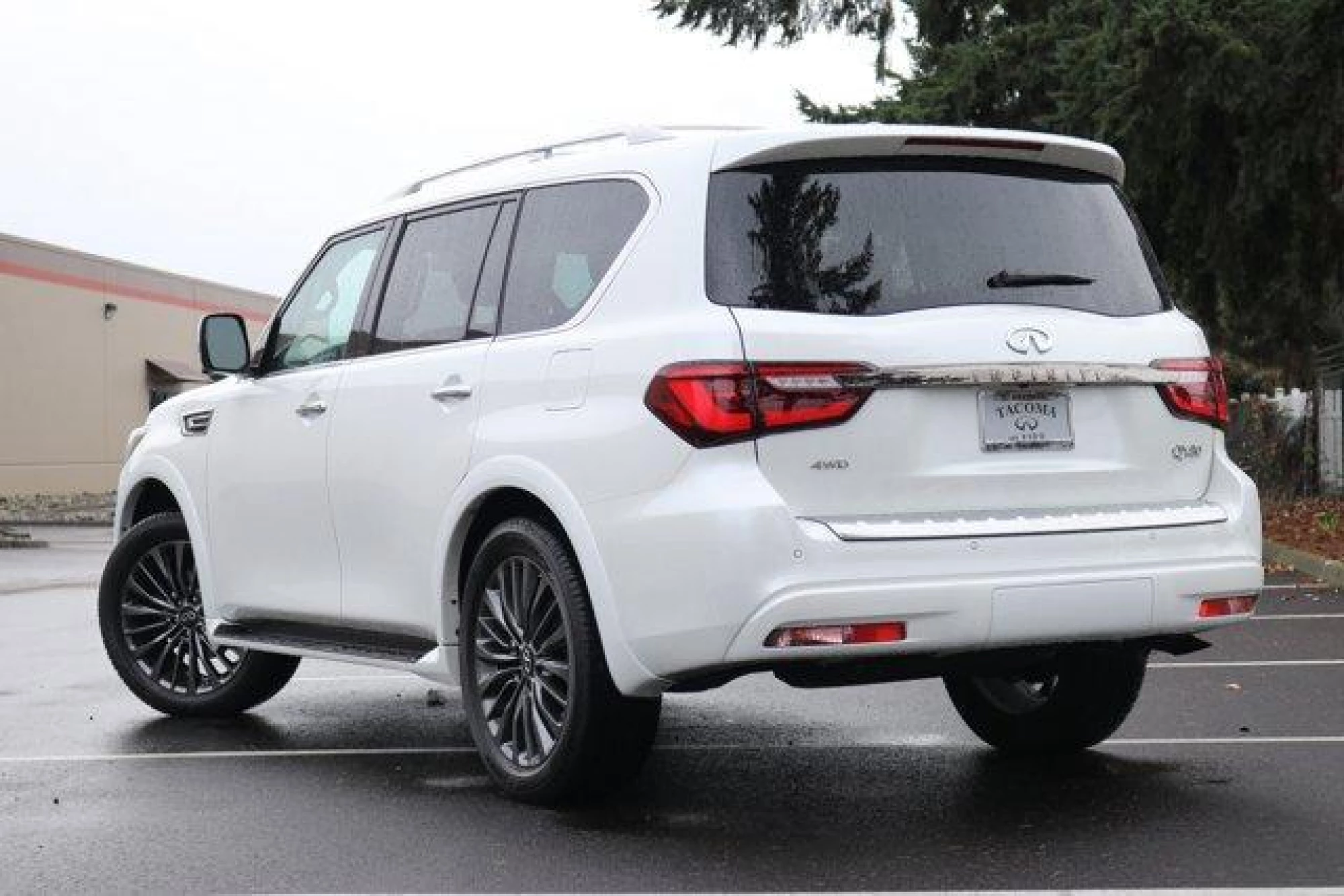 2023 INFINITI QX80 PREMIUM SELECT