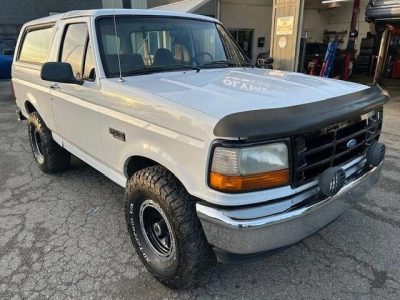 1996 Ford Bronco XL