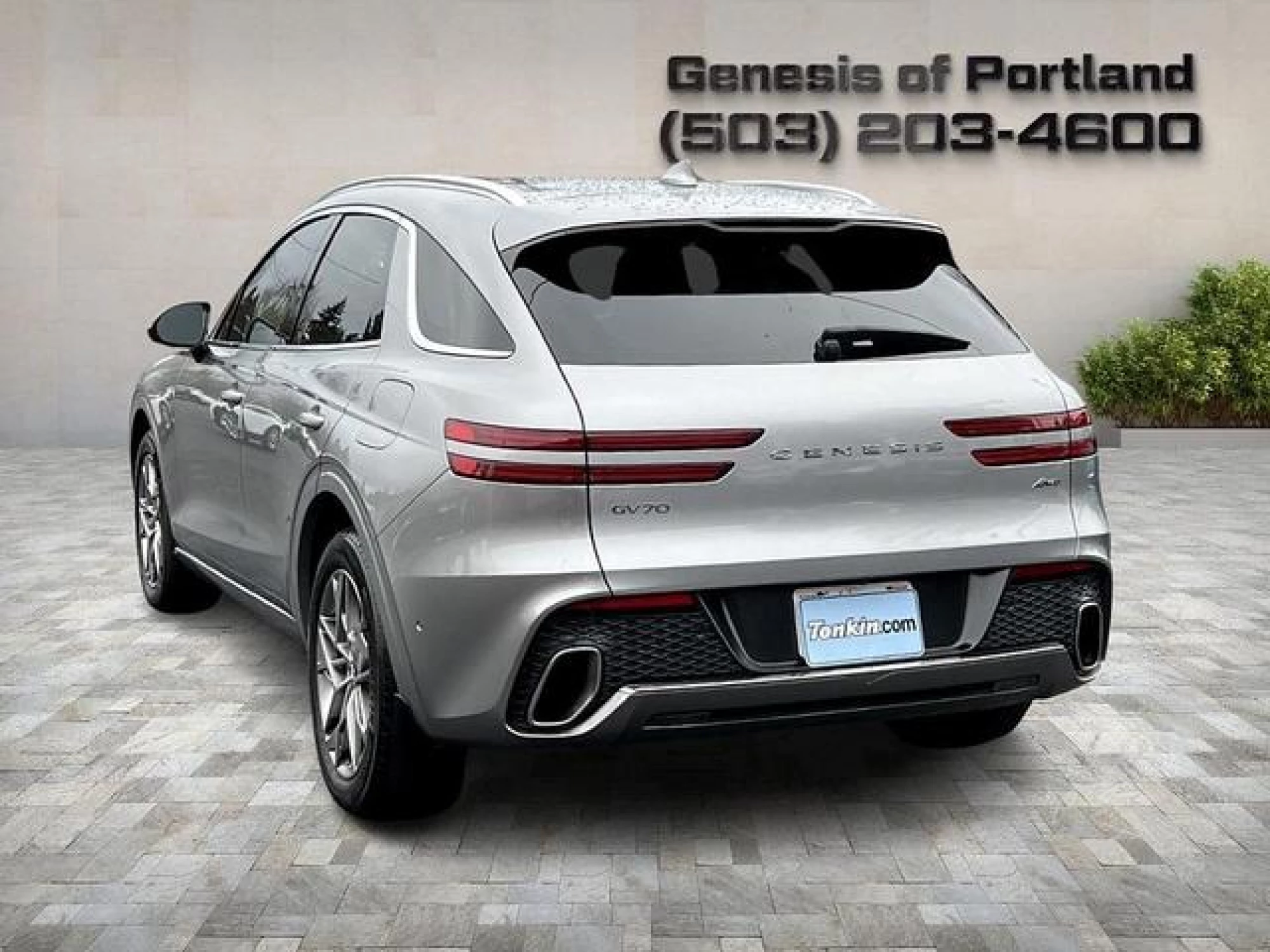 2022 Genesis GV70 2.5T