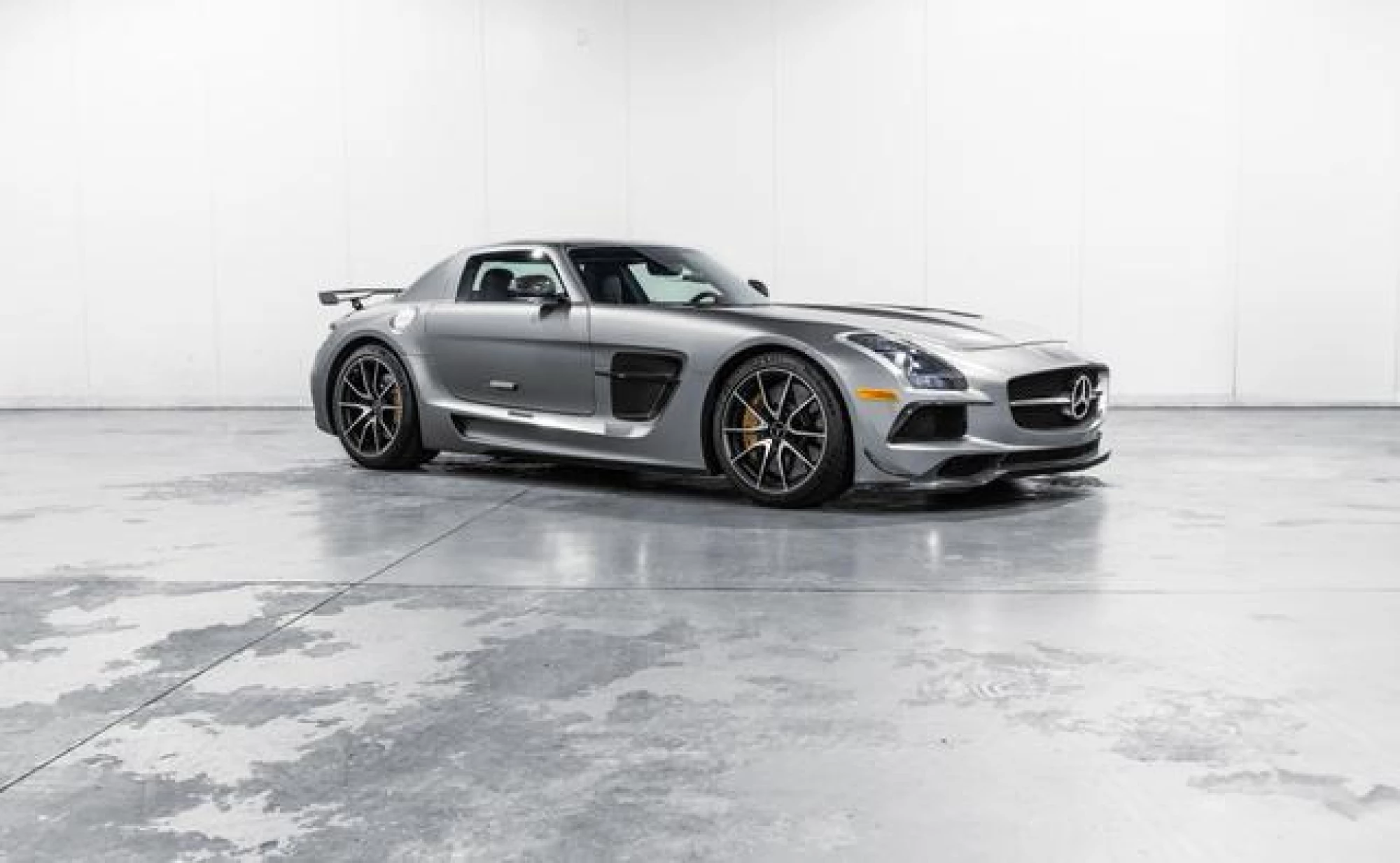 2014 Mercedes-Benz SLS AMG Black Series Base