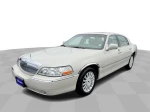 2004 Lincoln Town Car Ultimate