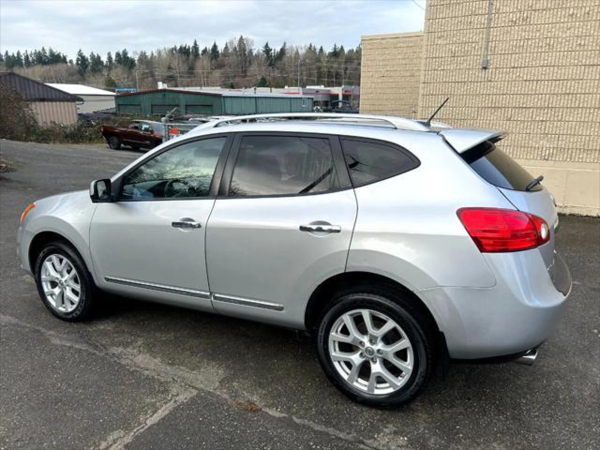 2012 Nissan Rogue SV w/SL Pkg