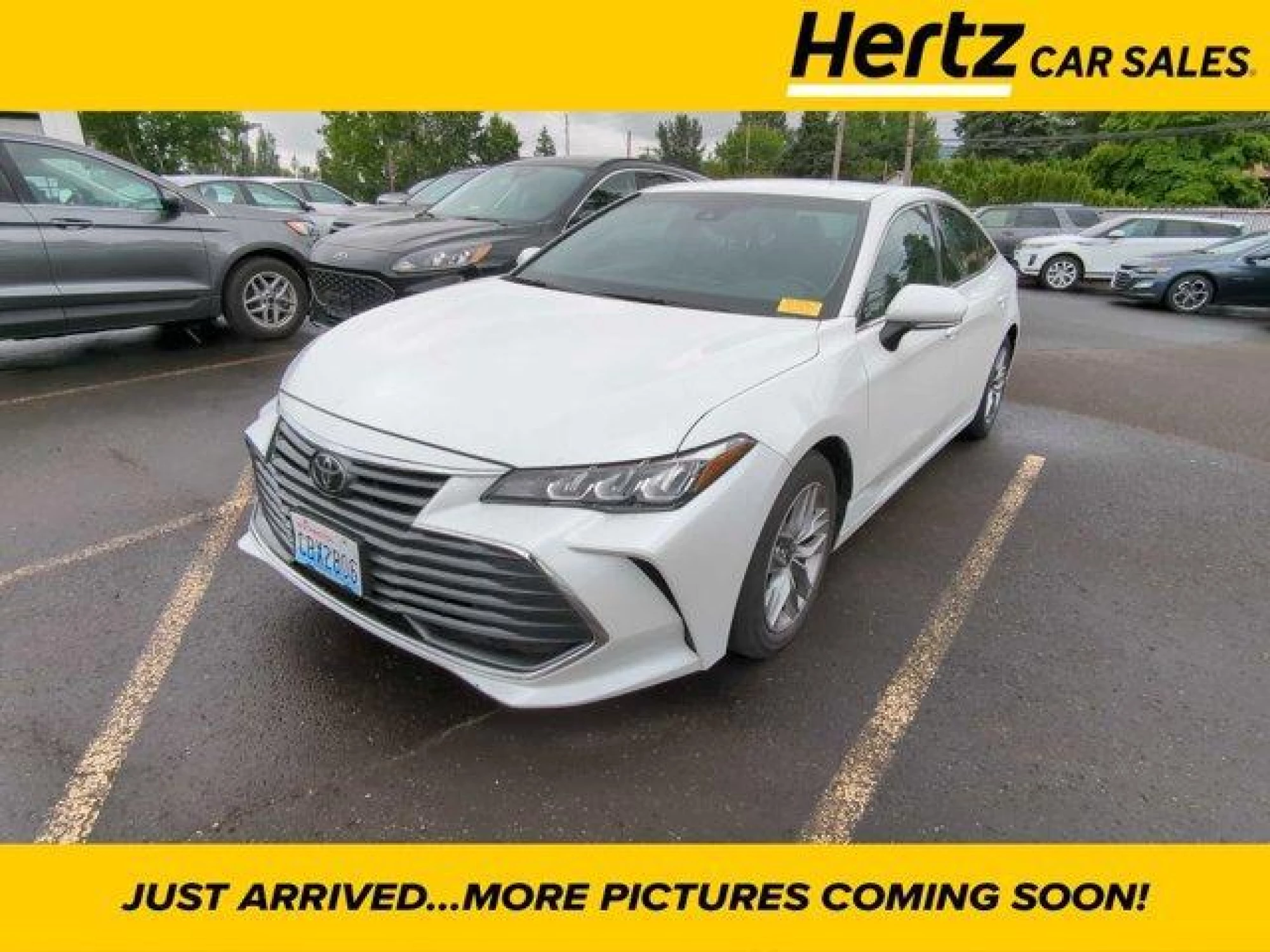 2022 Toyota Avalon XLE