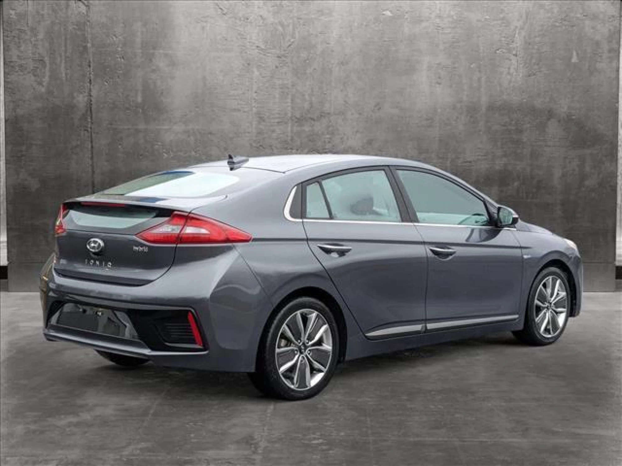 2018 Hyundai IONIQ Hybrid Limited