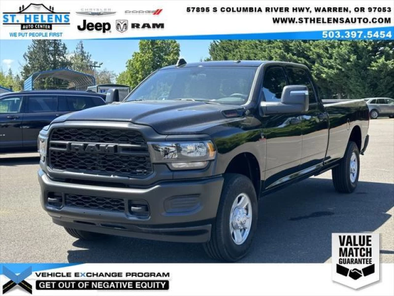 2023 RAM 3500 Tradesman Crew Cab 4x4 8&#39; Box