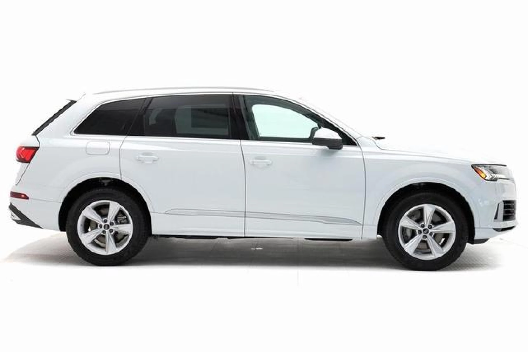 2023 Audi Q7 55 Premium