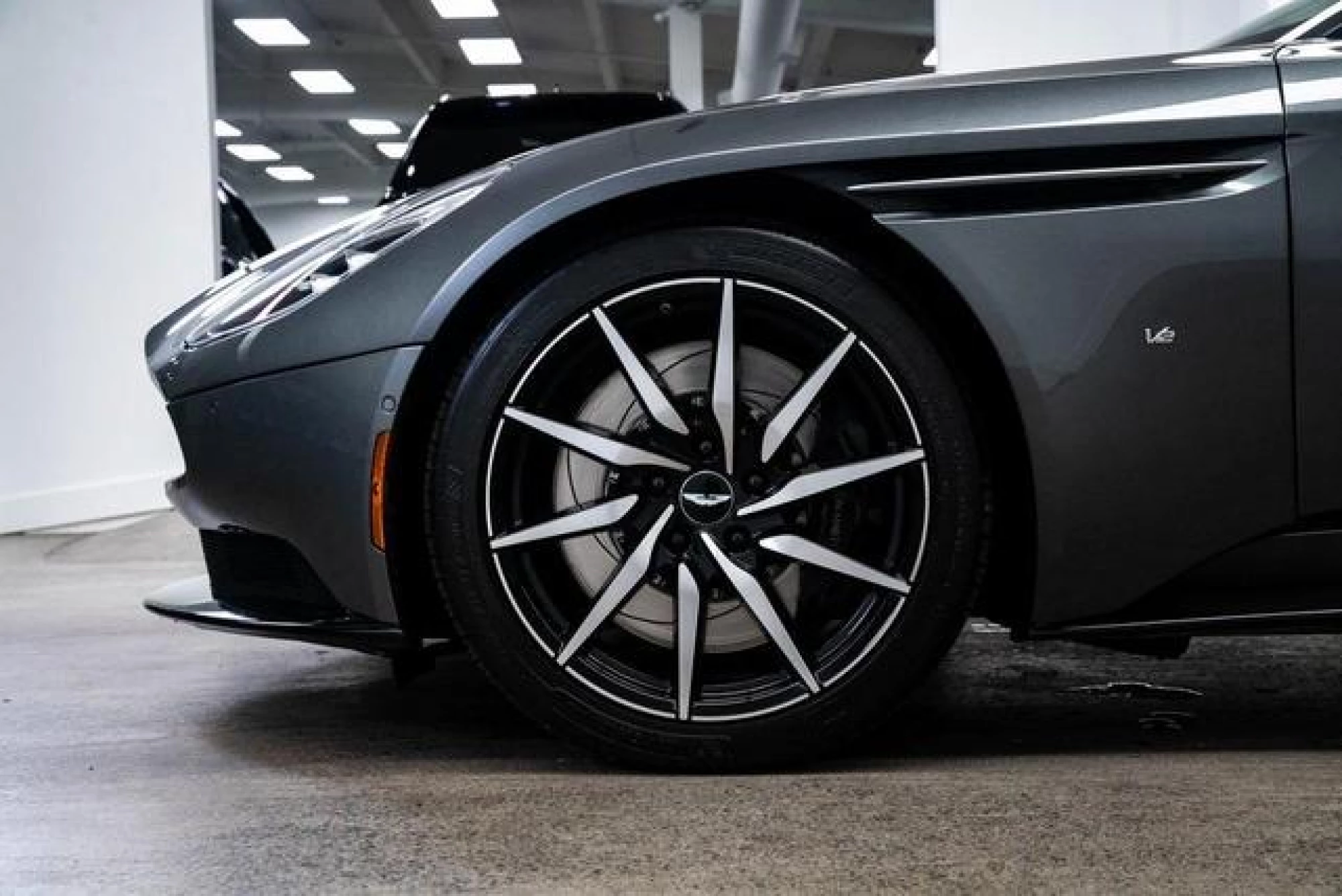 2017 Aston Martin DB11