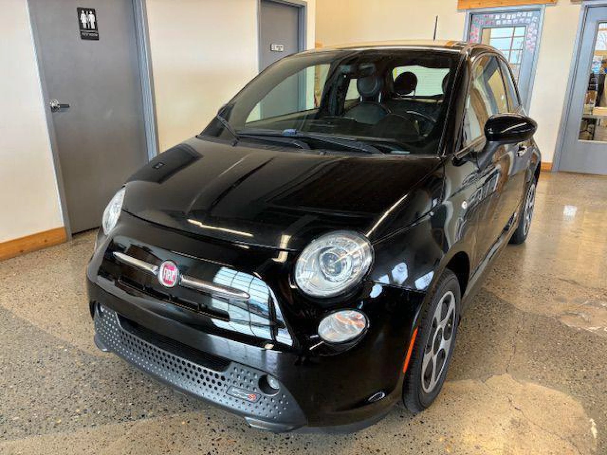 2016 FIAT 500e Battery Electric