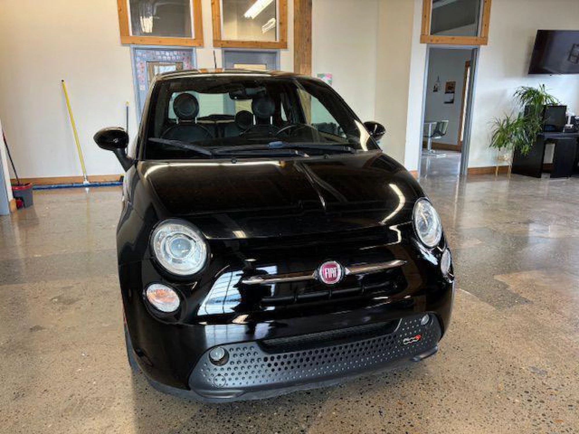 2016 FIAT 500e Battery Electric