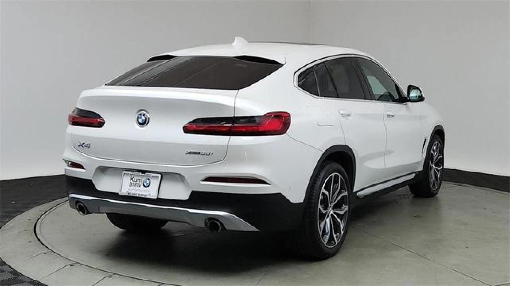 2021 BMW X4 xDrive30i