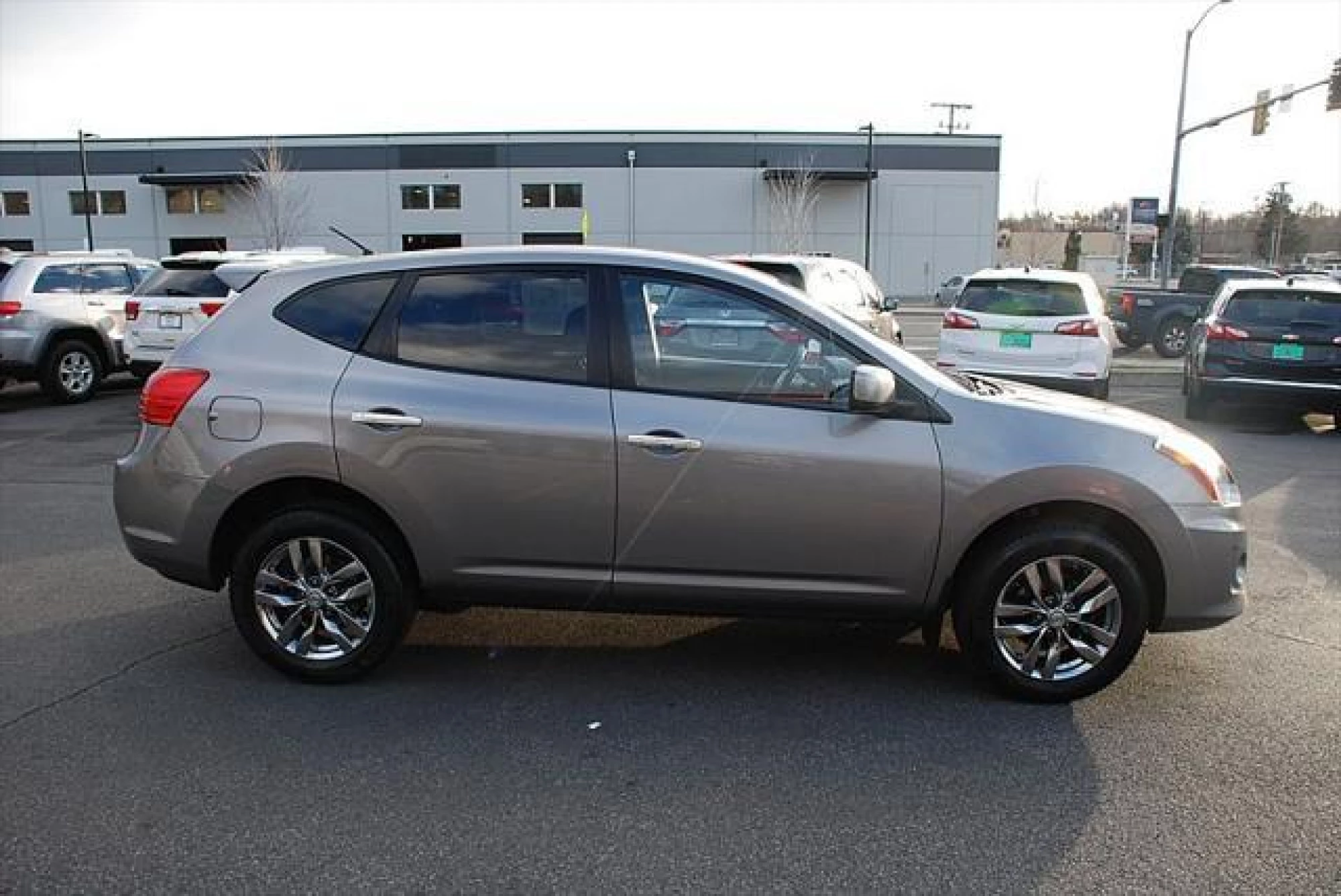 2010 Nissan Rogue Krom