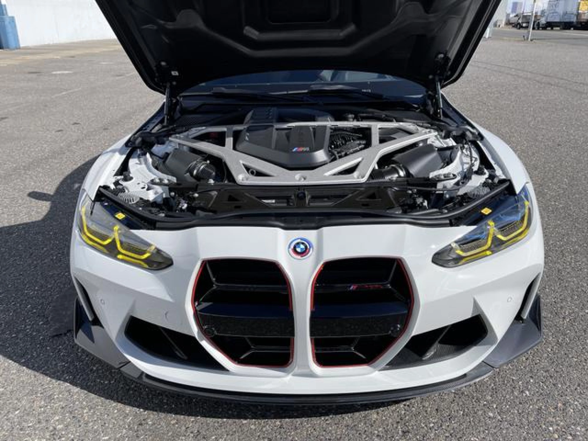 2023 BMW M4 CSL