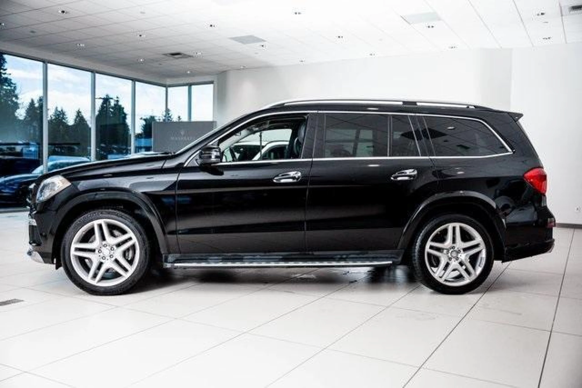 2016 Mercedes-Benz GL-Class GL 550 4MATIC