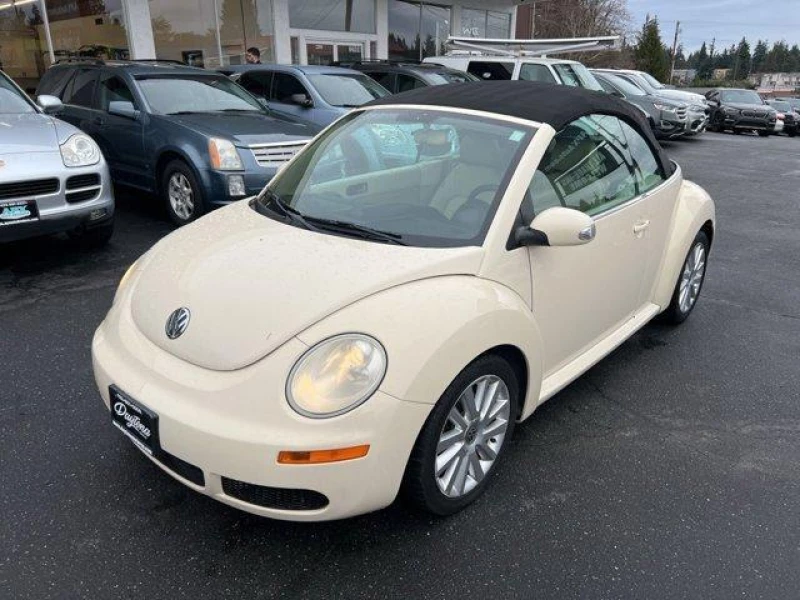 2008 Volkswagen New Beetle SE