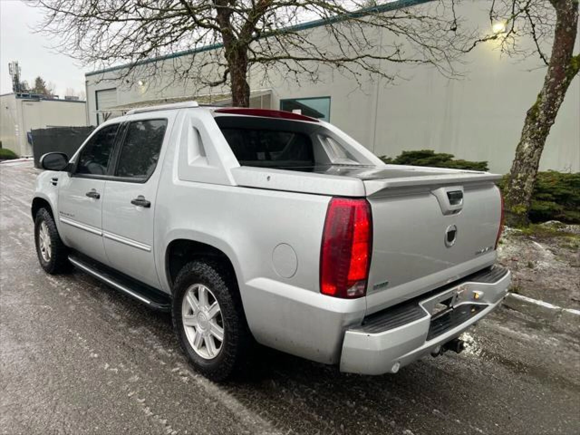 2011 Cadillac Escalade EXT Base